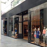 J. Crew at Brookfield Place